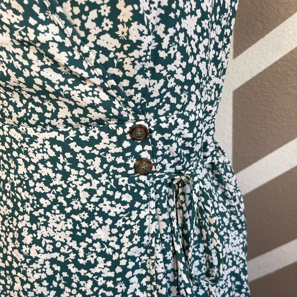 Long dress - Picture 2 of 6